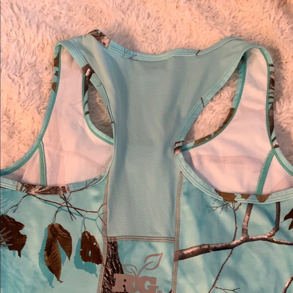 Realtree Girl Aqua Tank Top - Picture 6 of 14